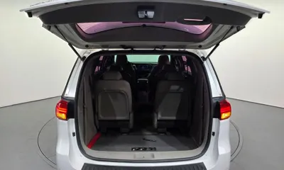Kia Canival 2015, 151118 км, за 9200000 KRW - фото 20