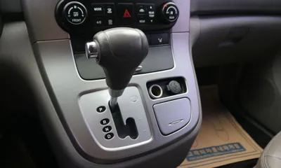 Kia Canival 2013, 136441 км, за 4900000 KRW - фото 11