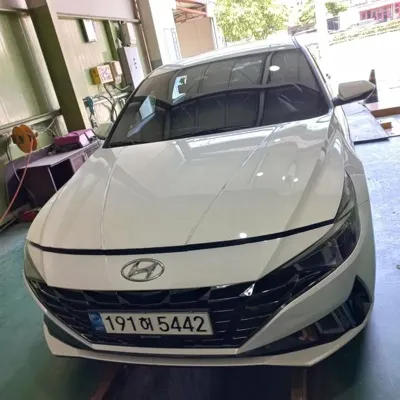 Hyundai Avante · 2023 год