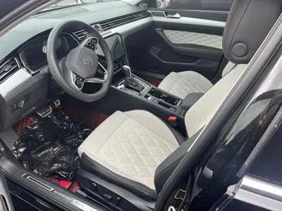 Volkswagen Magotan 2025, 13000 км, за 118800 CNY - фото 8