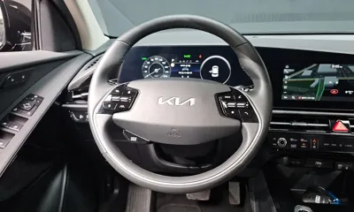 Kia Niro 2024, 7062 км, за 29600000 KRW - фото 11