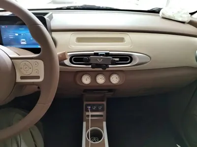 Wuling MINIEV 2025, 12700 км, за 36400 CNY - фото 6