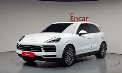 Porsche Cayenne · 2021 год