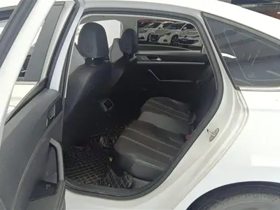 Volkswagen Lavida 2021, 49200 км, за 66800 CNY - фото 11
