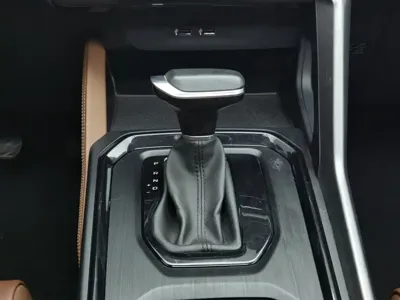 Geely Vision X6 2023, 74900 км, за 45900 CNY - фото 13