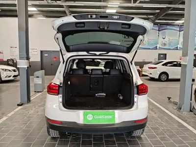 Volkswagen Tiguan 2019, 110300 км, за 58200 CNY - фото 19