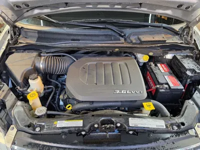 Chrysler Grand Voyager 2011, 127000 км, за 8900000 KRW - фото 6