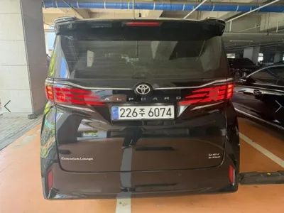 Toyota Alphard 2024, 39017 км, за 88500000 KRW