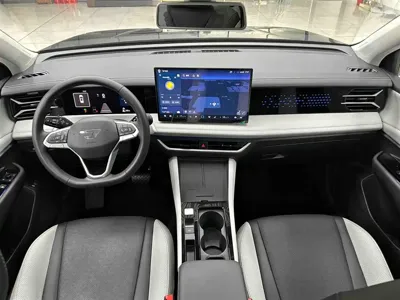 Jetta 捷达VS8 2025, 2800 км, за 121000 CNY