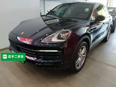 Porsche Cayenne E-Hybrid 2021, 59000 км, за 485483.77 CNY - фото 1