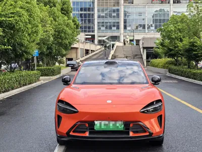 Xiaomi 小米YU7 2025, 10000 км, за 285800 CNY