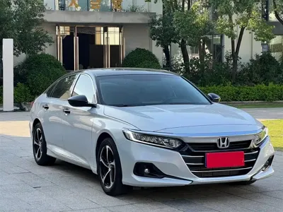 Honda Accord 2023, 51000 км, за 105800 CNY