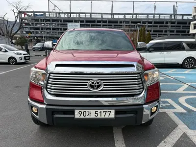 Toyota Tundra 2014, 160000 км, за 33000000 KRW
