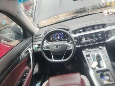 Geely Boyue 2022, 60000 км, за 52100 CNY - фото 6