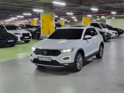 Volkswagen T-Roc · 2021 год