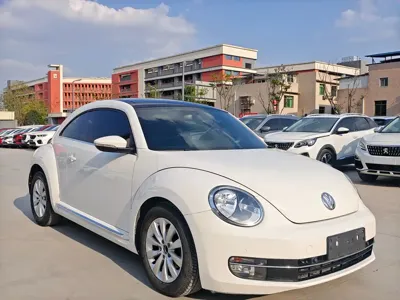 Volkswagen Beetle 2014, 78000 км, за 49800 CNY