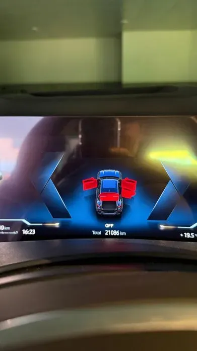 BMW X6 2024, 21088 км, за 118000000 KRW