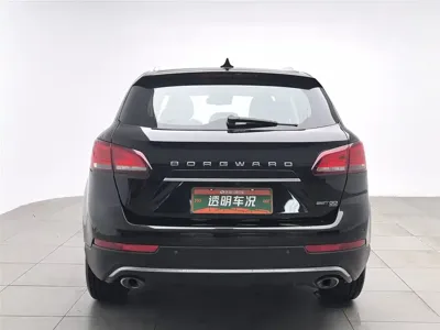 Borgward BX7 2016, 57900 км, за 20800 CNY