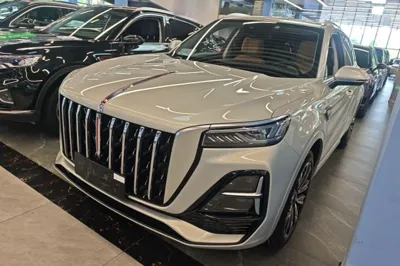 Hongqi HS5 · 2023 год