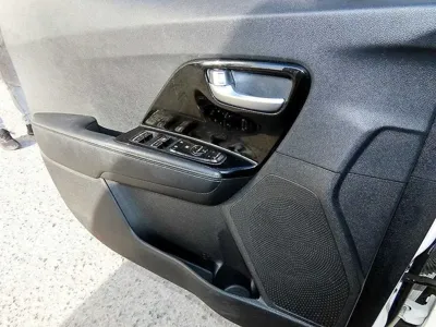 Kia Niro 2018, 126102 км, за 10800000 KRW - фото 11