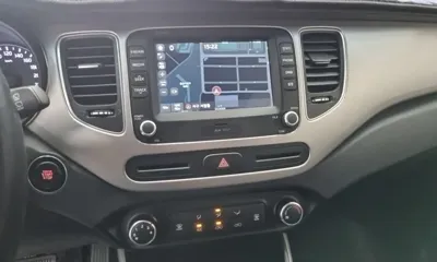 Kia Carens 2017, 150411 км, за 8990000 KRW - фото 11