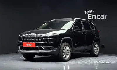 Jeep Cherokee · 2015 год