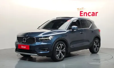 Volvo XC40 · 2021 год