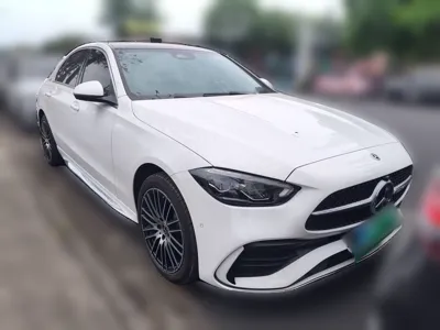 Mercedes-Benz C-Class 2025, 10800 км, за 249159.17 CNY