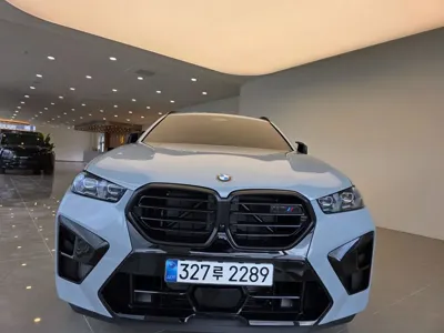 BMW X6M 2026, 5000 км, за 189500000 KRW - фото 2