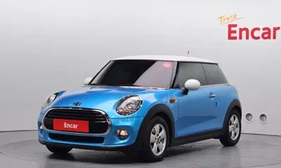 MINI Cooper · 2017 год