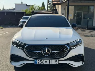 Mercedes-Benz E-Class · 2026 год