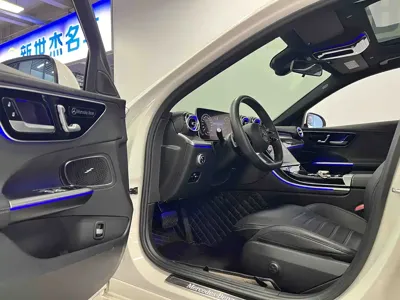 Mercedes-Benz C-Class 2024, 14000 км, за 199800 CNY
