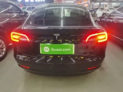 Tesla Model 3 2021, 71200 км, за 120500 CNY - фото 6