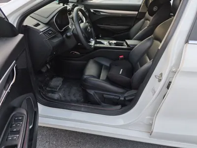 Geely Auto Binray 2019, 75000 км, за 38673.65 CNY - фото 13