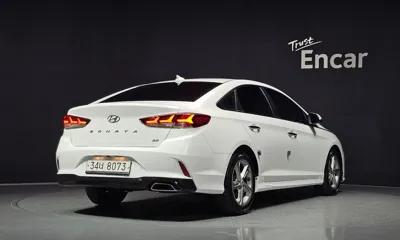 Hyundai Sonata 2018, 124818 км, за 10500000 KRW