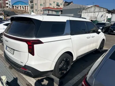 Kia Canival 2024, 29500 км, за 19240000 KRW