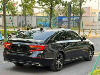 Honda Accord 2023, 30000 км, за 105800 CNY - фото 7