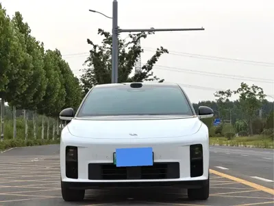 Li Auto 理想i6 · 2026 год