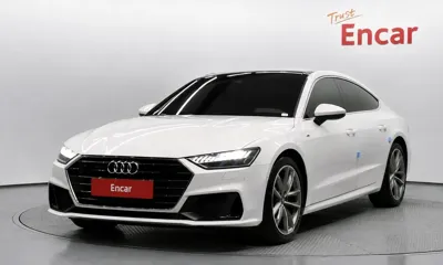 Audi A7 · 2021 год