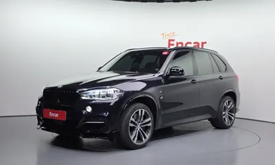 BMW X5 · 2018 год
