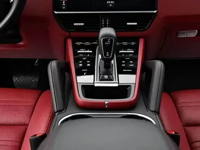 Porsche Cayenne 2020, 73000 км, за 344900 CNY - фото 6