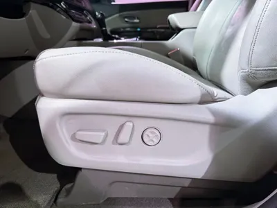 Kia Canival 2015, 182788 км, за 6500000 KRW - фото 15