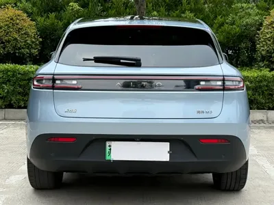 AITO 问界 AITO M5 2023, 100000 км, за 119800 CNY