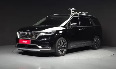 Kia Canival · 2021 год