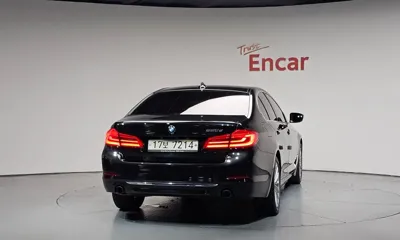BMW 5-Series 2018, 68025 км, за 23500000 KRW