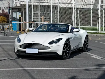 Aston Martin DB11 · 2019 год