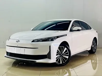 Qiyuan Qiyuan A05 2024, 25000 км, за 68800 CNY