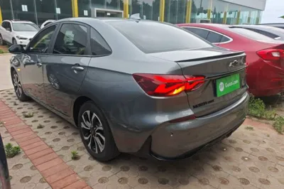 Chevrolet Monza 2019, 118500 км, за 42004.65 CNY