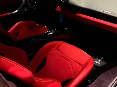 Ferrari 296 2024, 4000 км, за 3300000 CNY