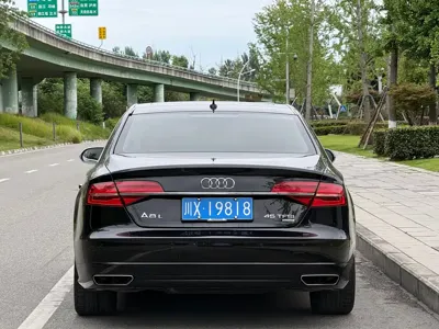 Audi A8 2018, 138000 км, за 215000 CNY - фото 6